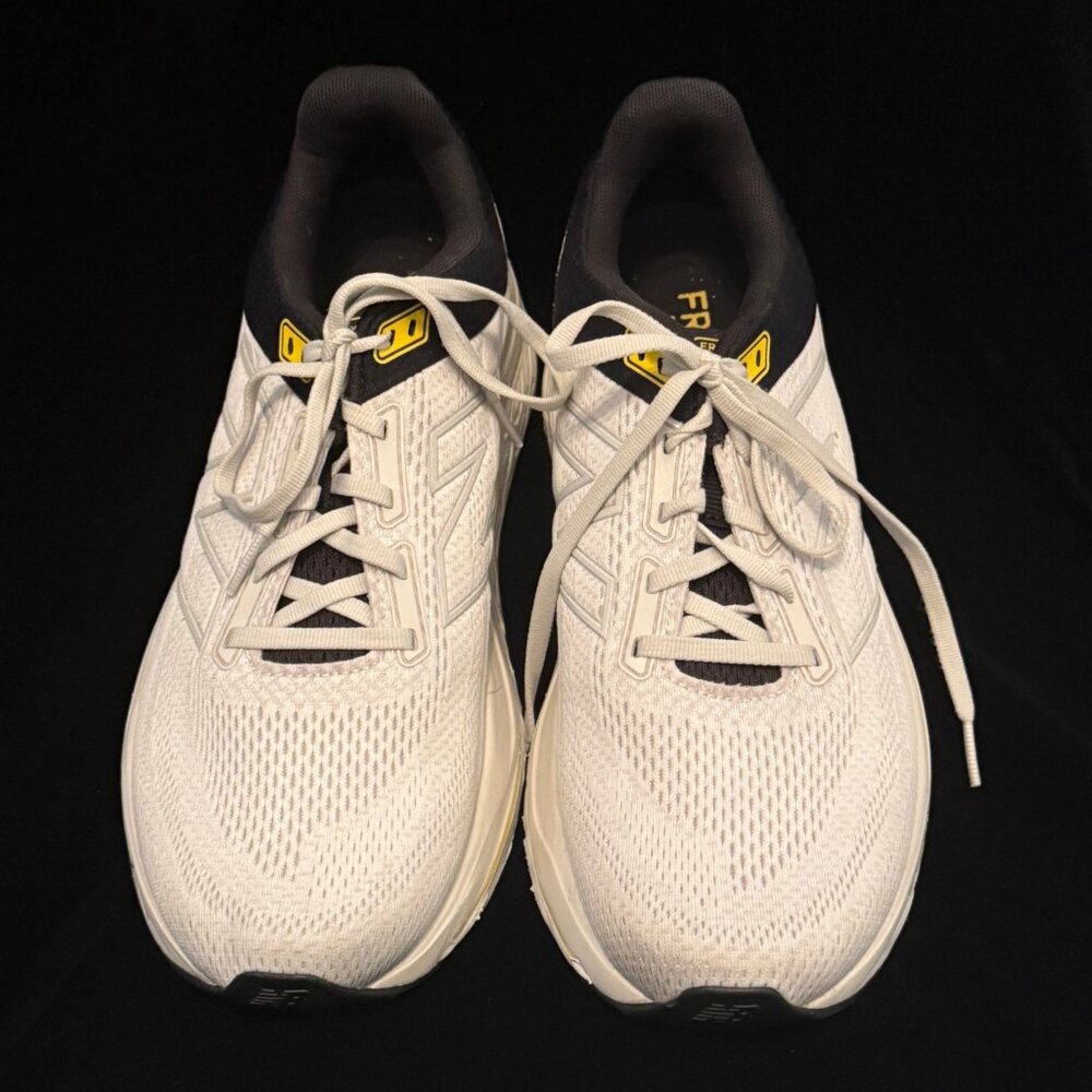 New Balance Fresh Foam 860 v14 White Black Athletic Running Shoes Men Size 10.5D - Picture 2 of 12
